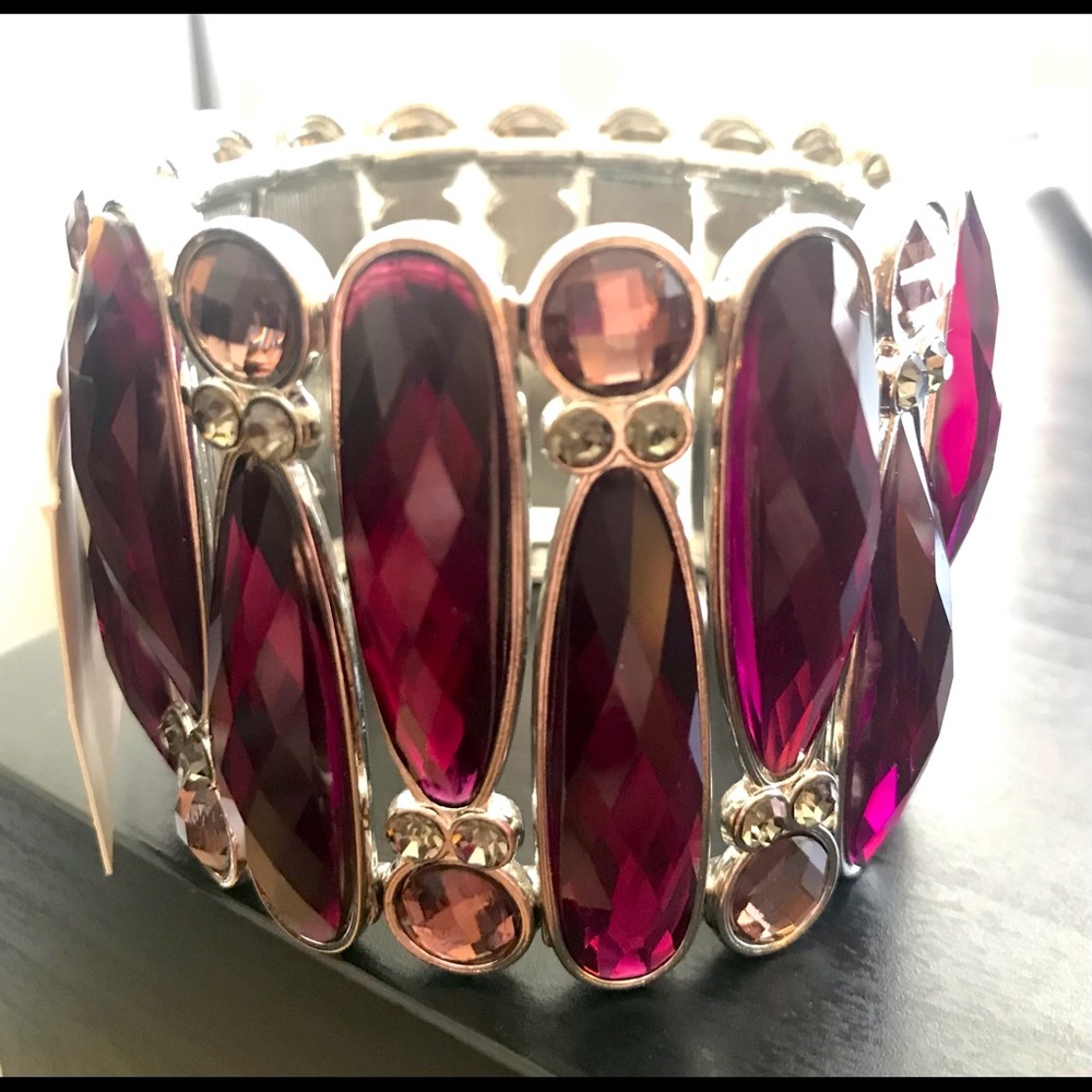 NWT Olivia Welles Gemstone Bracelet